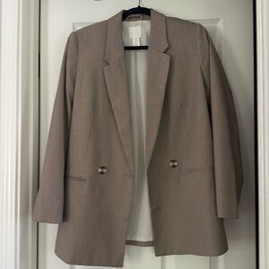 H&M women’s oversize blazer size small